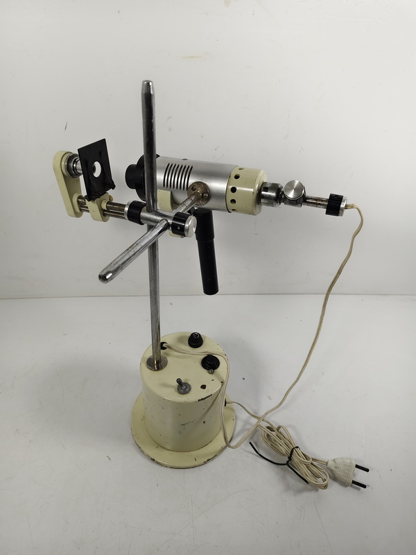 aparato cientifico proyector medico laboratorio ensenanza metal 43x35x22 1u